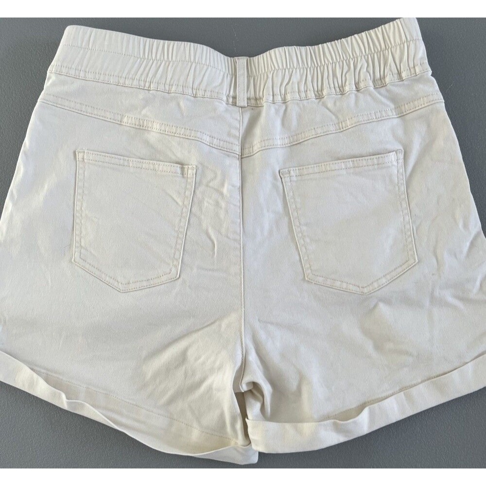 Women’s Pleated Front Shorts Large Ivory Elastic Back Folded Hem Pockets Baggy - Picture 2 of 6